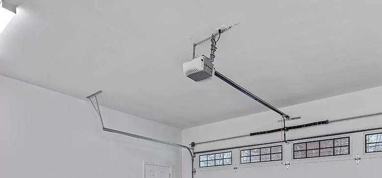 Experienced Garage Door Installers Rock Springs