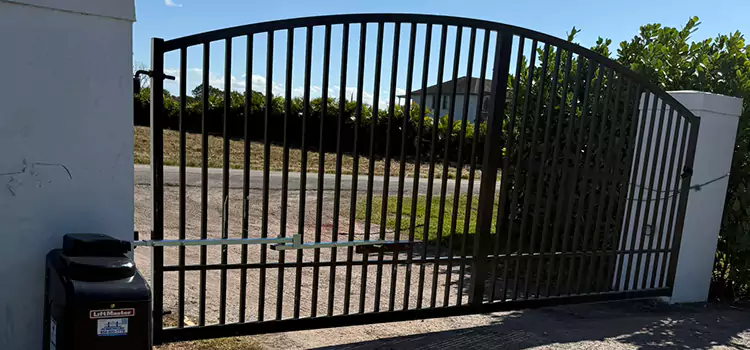 Driveway Fence Repair Rock Springs