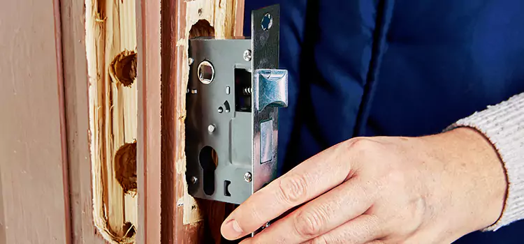 Garage Door Lock Replacement Rock Springs